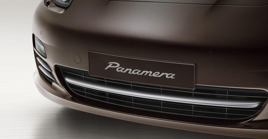  Porsche Panamera Platinum Edition 2012 года  (фото 16 из 27)